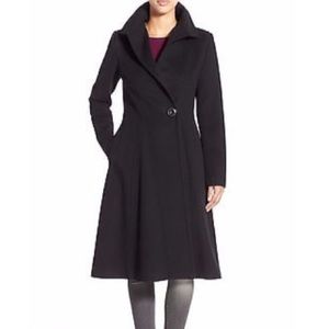 Vera Wang Coat